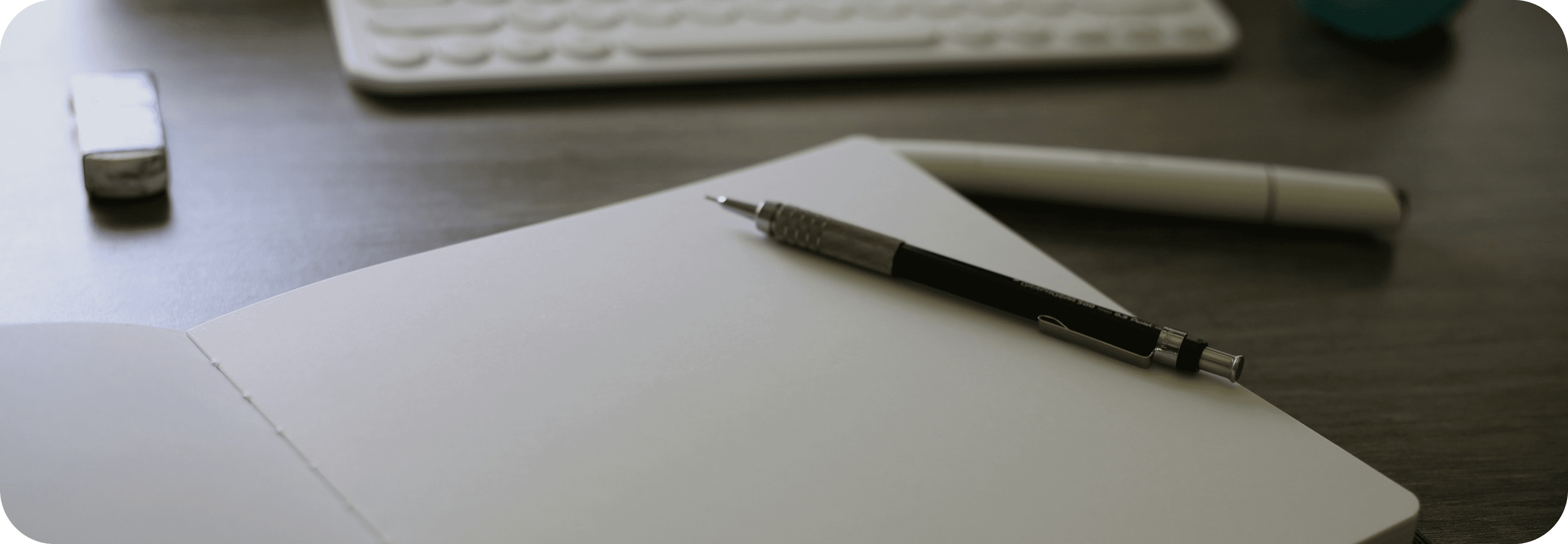 코심인터내셔널 문의 페이지 배경 이미지