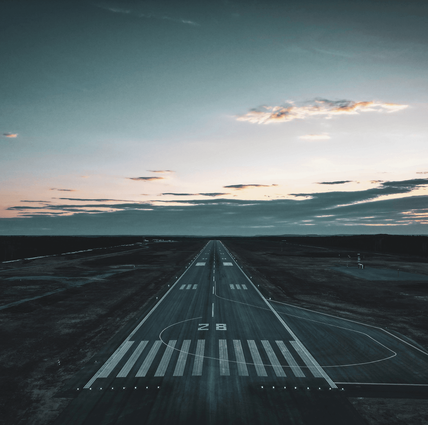 글로벌 대형 항공사 및 여행 플랫폼과의 전략적 파트너십 체결로 여행 통신 인프라 통합